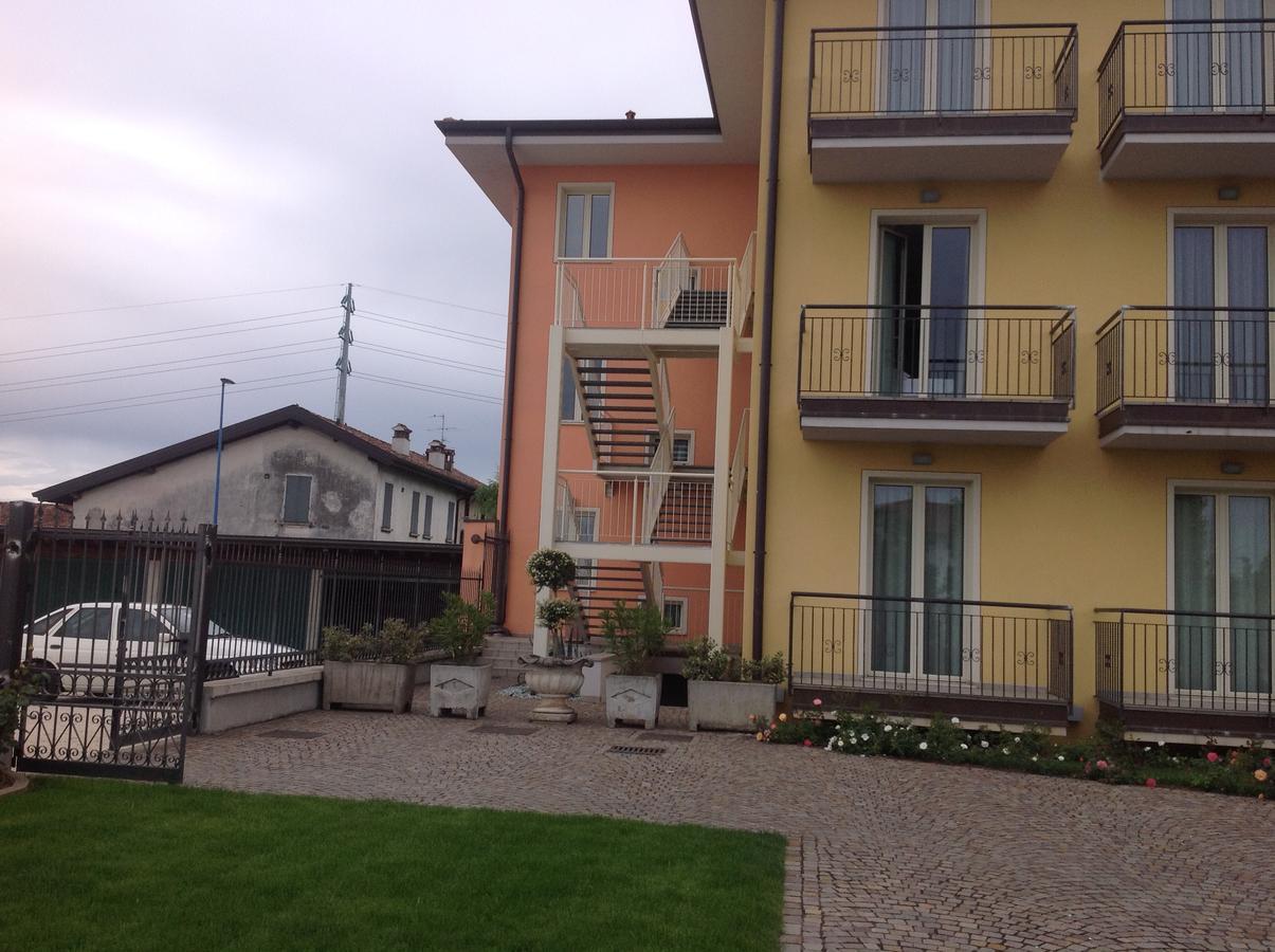 ברשה Hotel Panineria Colombera Rossa מראה חיצוני תמונה